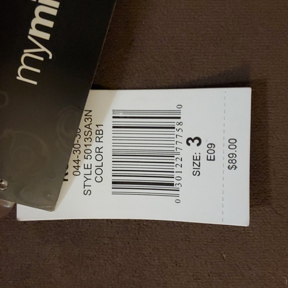 *NEW* My Michelle Juniors' One Strap Dress - Picture 12 of 12